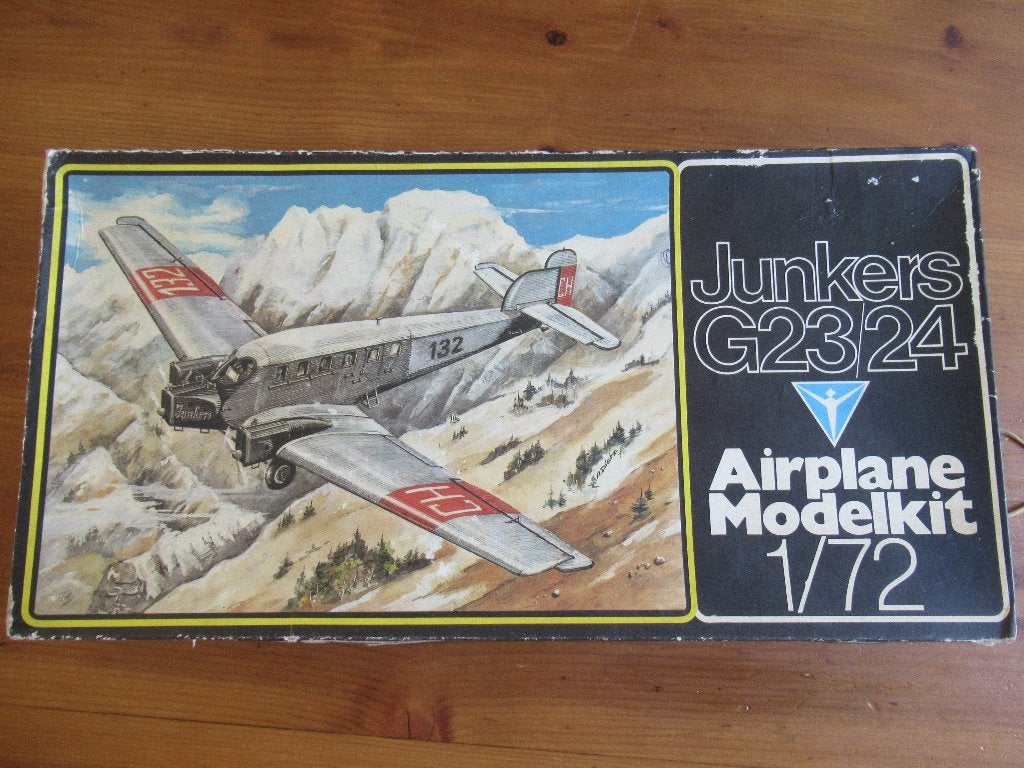 Junkers G23/24 (VEB Plasticart 1/72), Hobby en Vrije tijd, Overige merken, 1:72 tot 1:144, Ophalen of Verzenden, Zo goed als nieuw