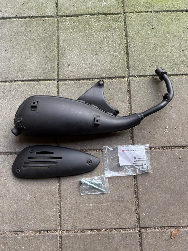 Vespa sprint/primavera e4 uitlaat nieuw, Ophalen of Verzenden
