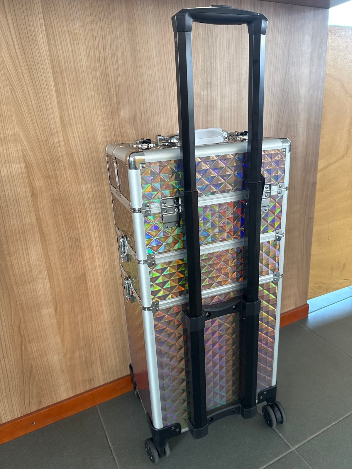 Foto 2 van Visagiekoffer op wieltjes - Zo goed als nieuw