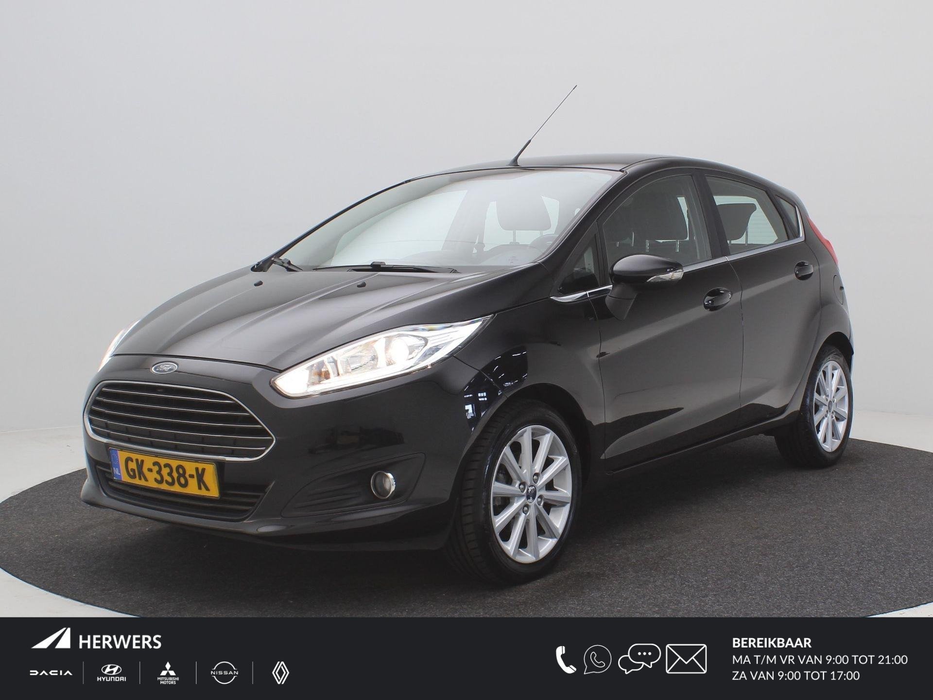 Ford Fiesta 1.0 Titanium / 5-Deurs / Airconditioning / LMV /, Auto's, Voorwielaandrijving, Stof, Euro 6, 525 kg