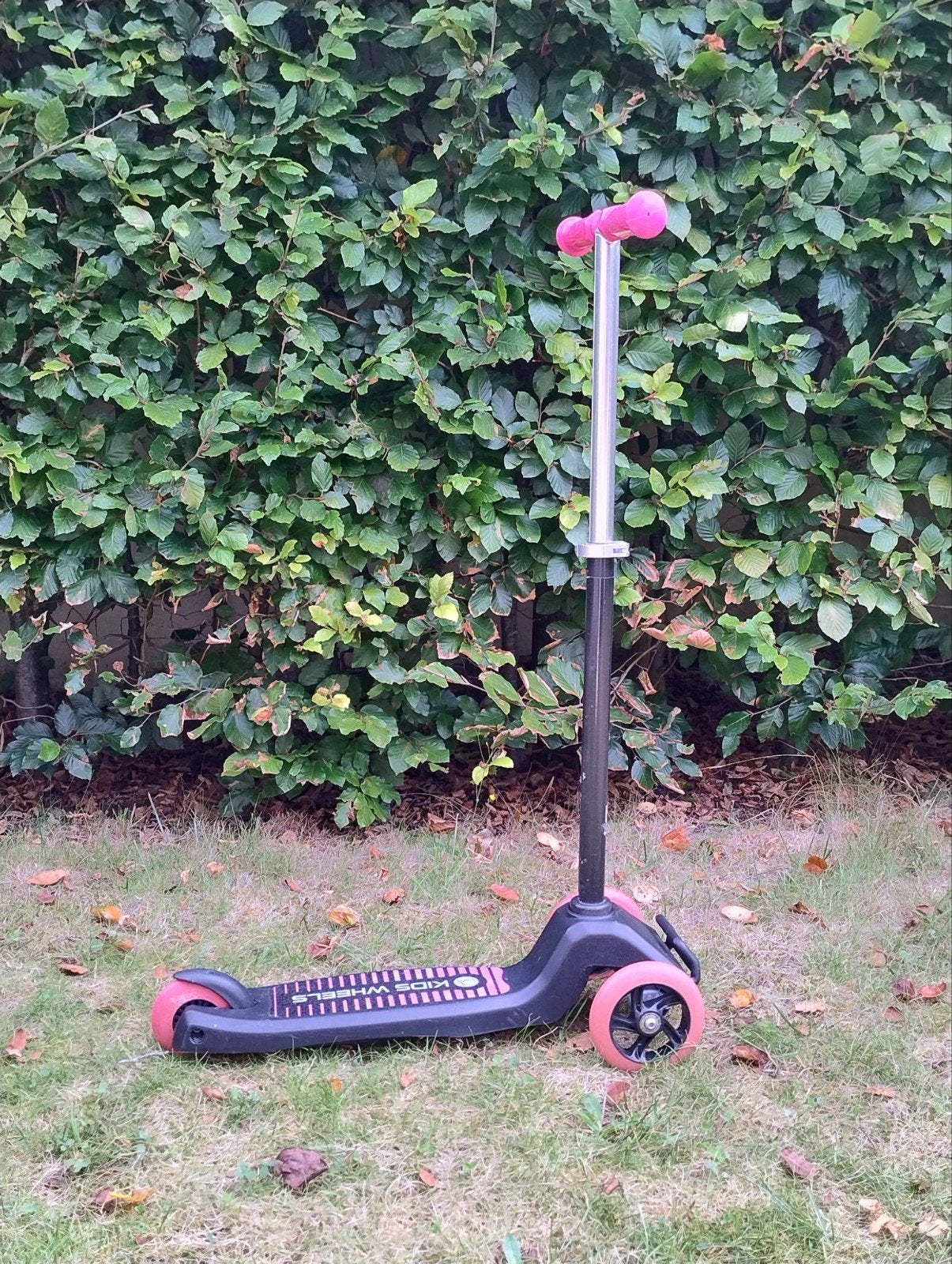 Kids Wheels Step - Roze/Zwart 3 wielen, Fietsen en Brommers, Steps, Ophalen, Gebruikt, Gewone step, Kids Wheels