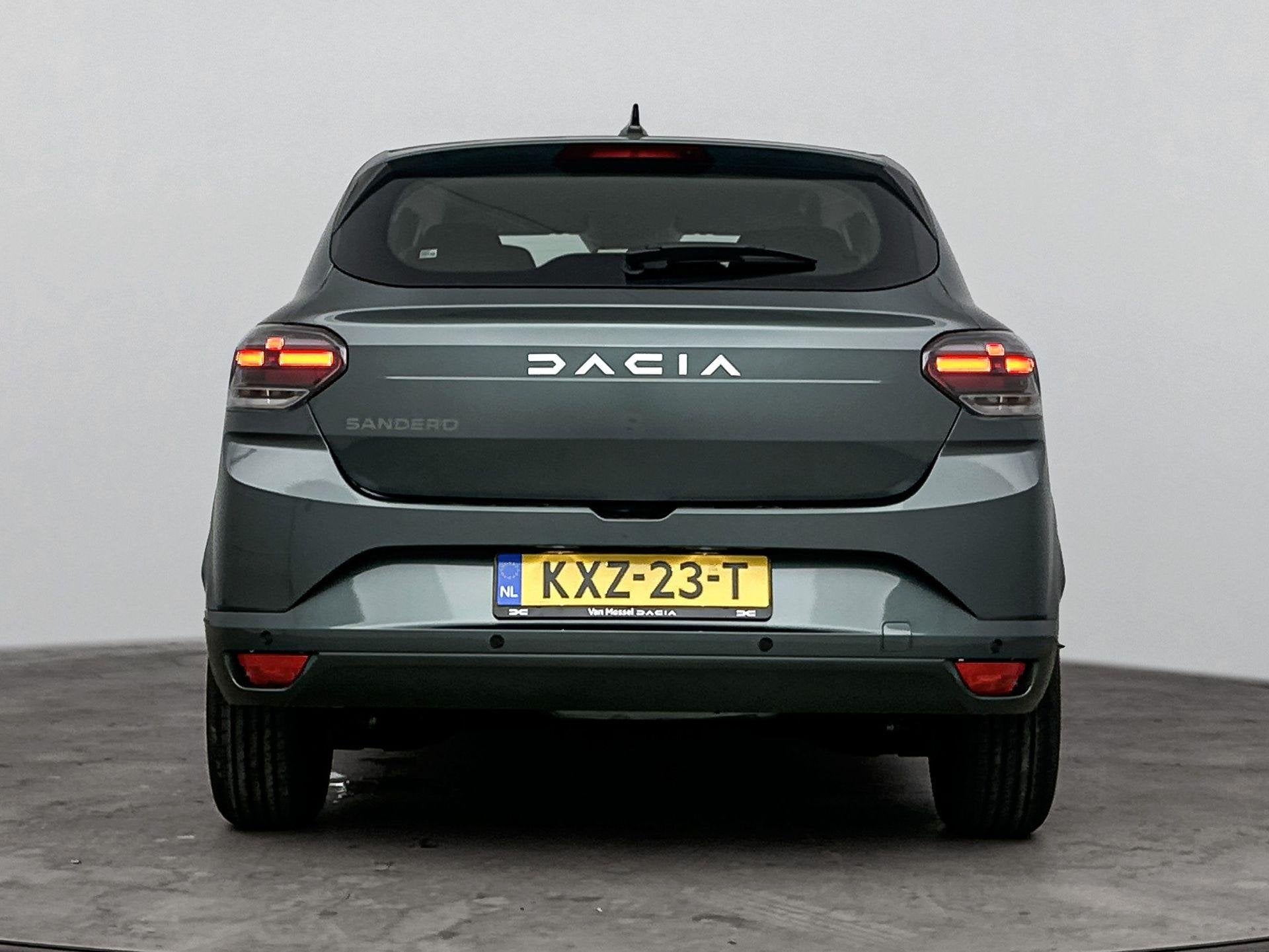 Dacia Sandero 1.0 TCe 100 limited edition | Airco | Apple Ca, Auto's, Voorwielaandrijving, Dealer onderhouden, Euro 6, 980 kg