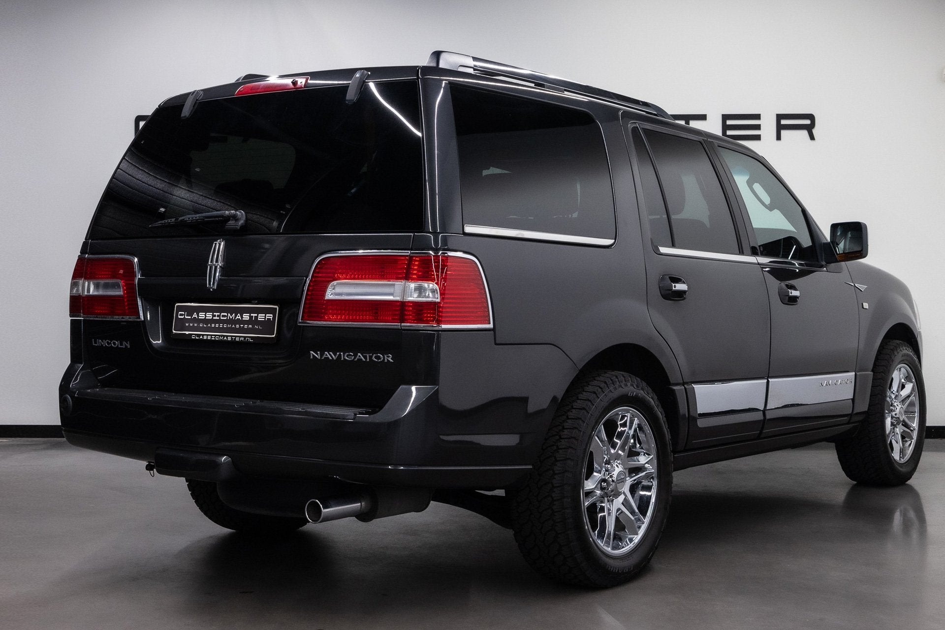 Lincoln Navigator 5.4 Fiscale waarde € 8.000,- (bj 2006), Auto's, Lincoln, Automaat, 450 kg, Zwart, Leder
