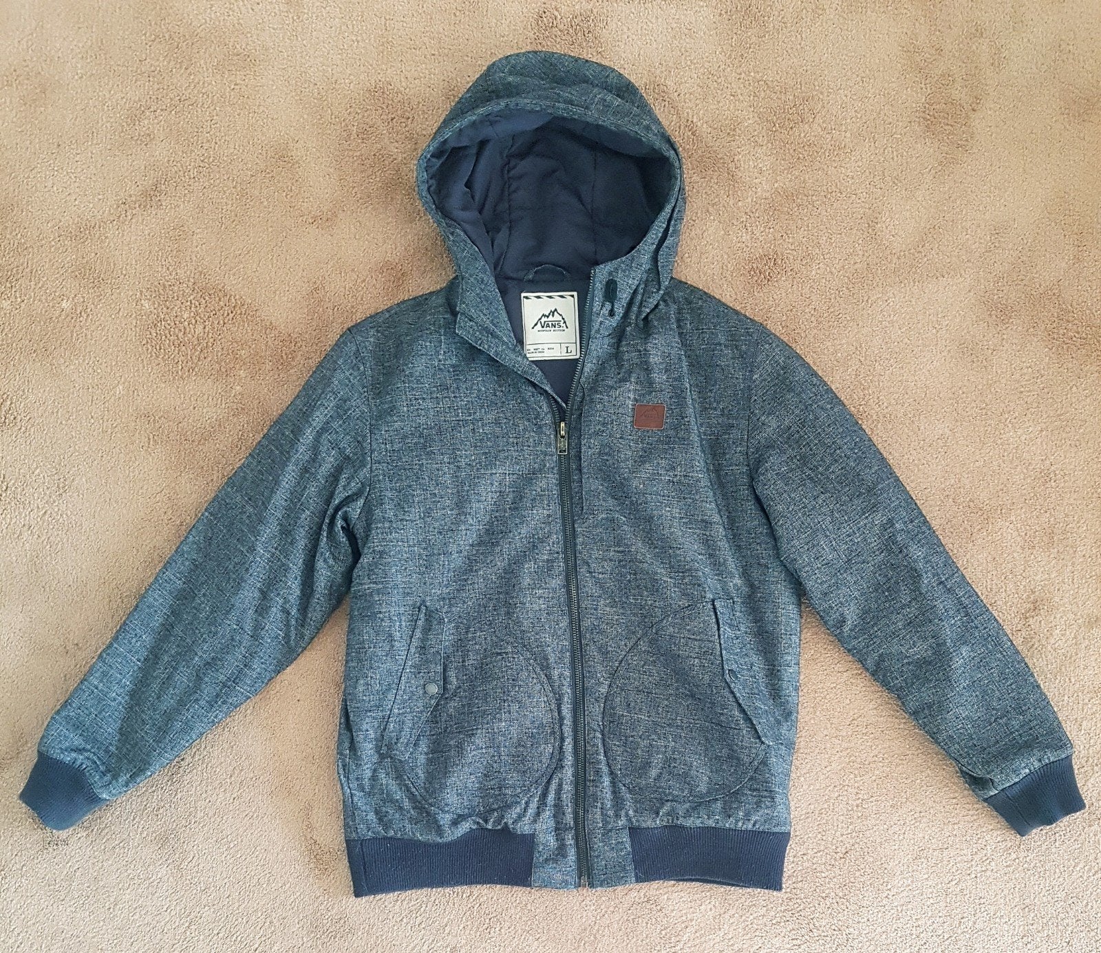 Vans Winterjas Heren Grijs maat L | Mountain Edition, Kleding | Heren, Jassen | Winter, Maat 52/54 (L), Ophalen of Verzenden, Gedragen