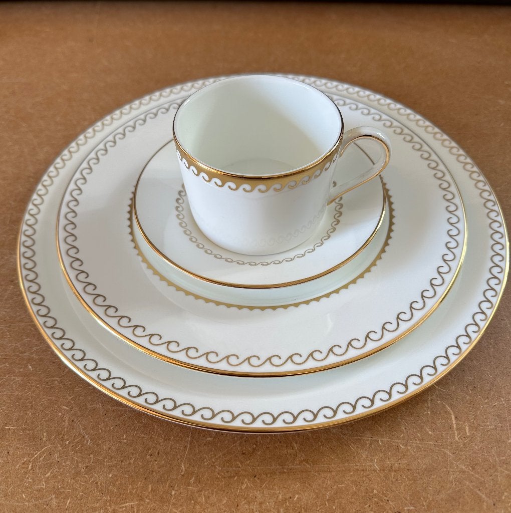 Wedgwood, 3 delige set Vera Wang, Swirl, Nieuw, Ophalen of Verzenden, Bord(en), Modern