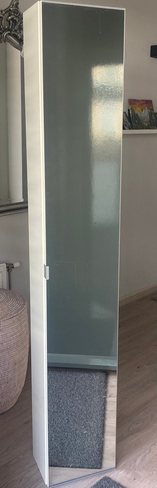 Badkamerkast wit met spiegeldeur van Ikea, Huis en Inrichting, Badkamer | Badkamermeubels, (Half)hoge kast, Minder dan 50 cm, Ophalen of Verzenden