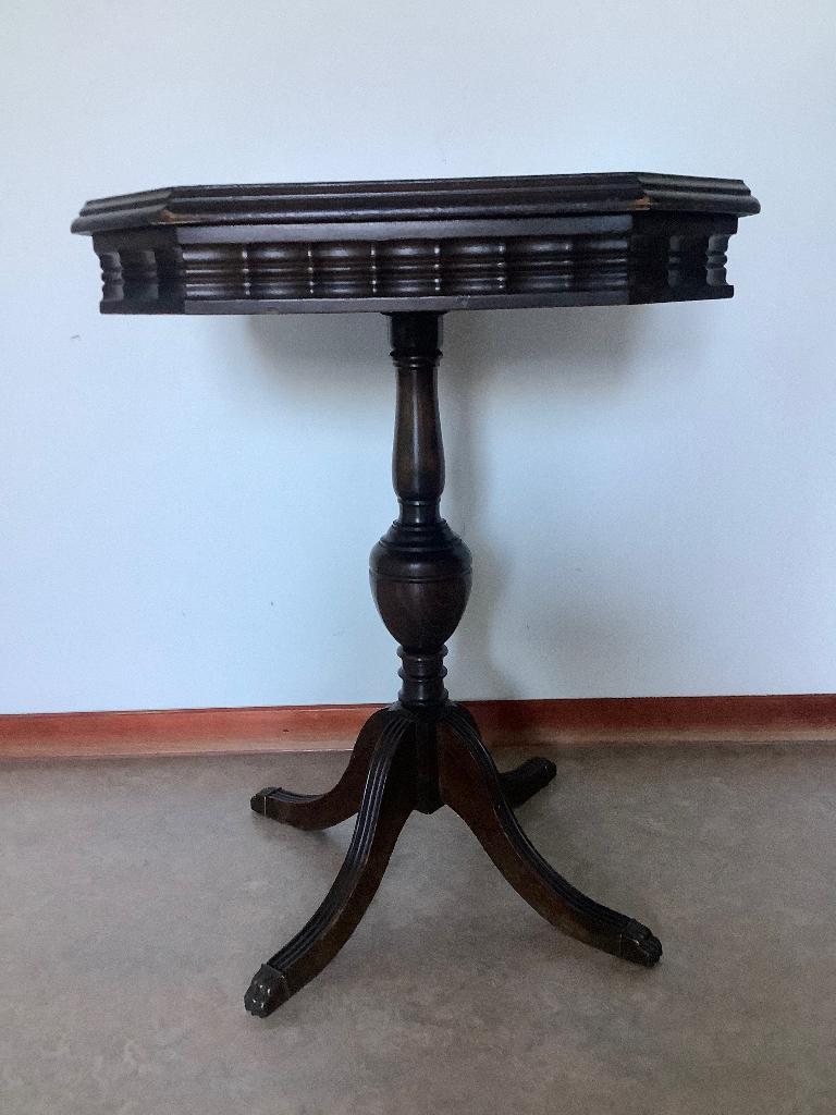 vintage houten bijzettafel tafeltje Victoriaanse stijl, Antiek en Kunst, Ophalen