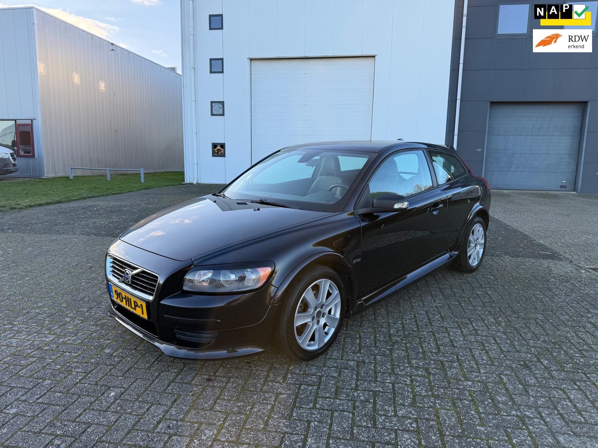 Volvo C30 2.0D Automaat Airco 2009, Auto's, Gebruikt, Beige, 4 cilinders, 700 kg