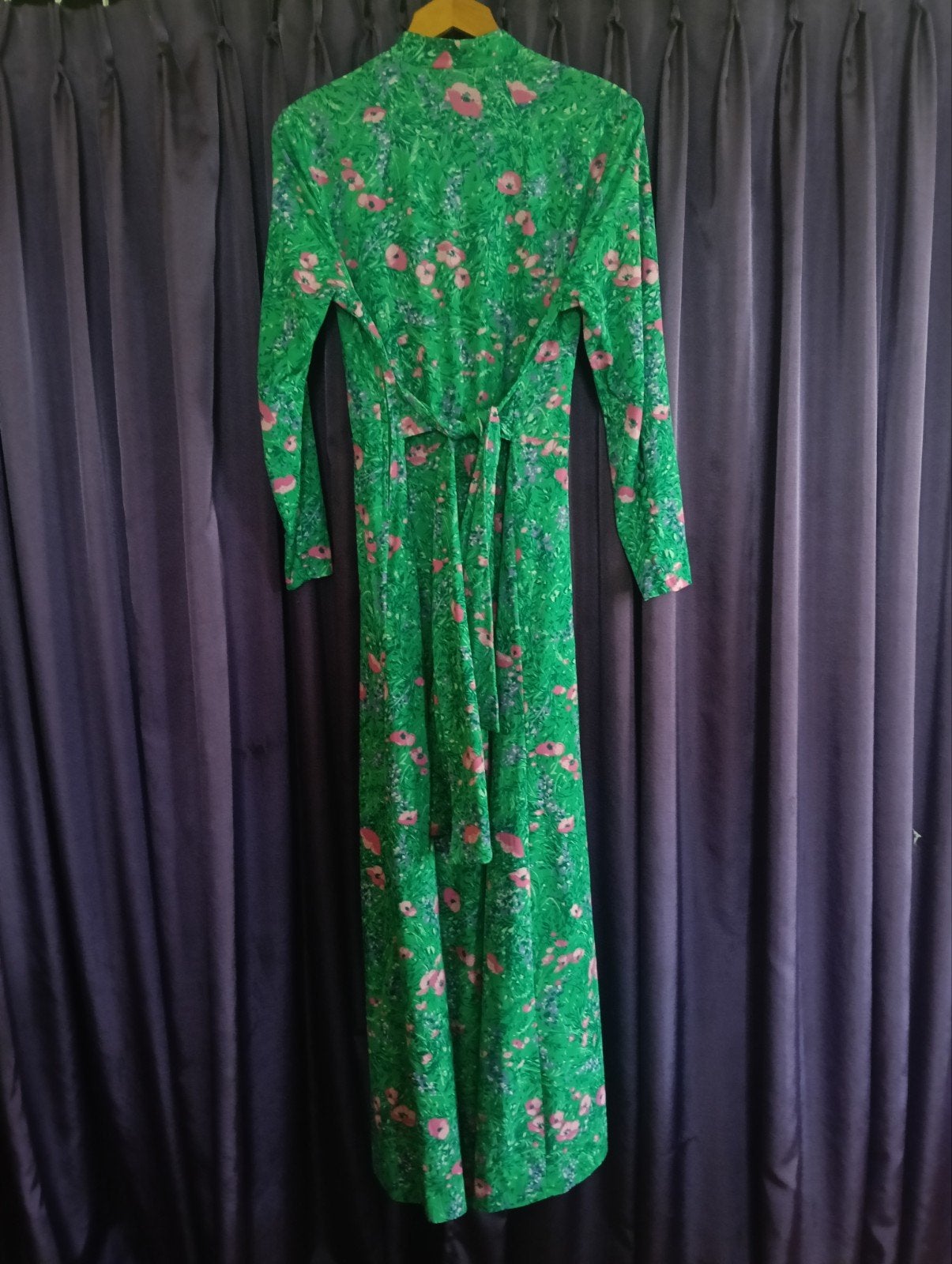 vinted dress, Ophalen of Verzenden, Zo goed als nieuw, Maat 38/40 (M), Onder de knie