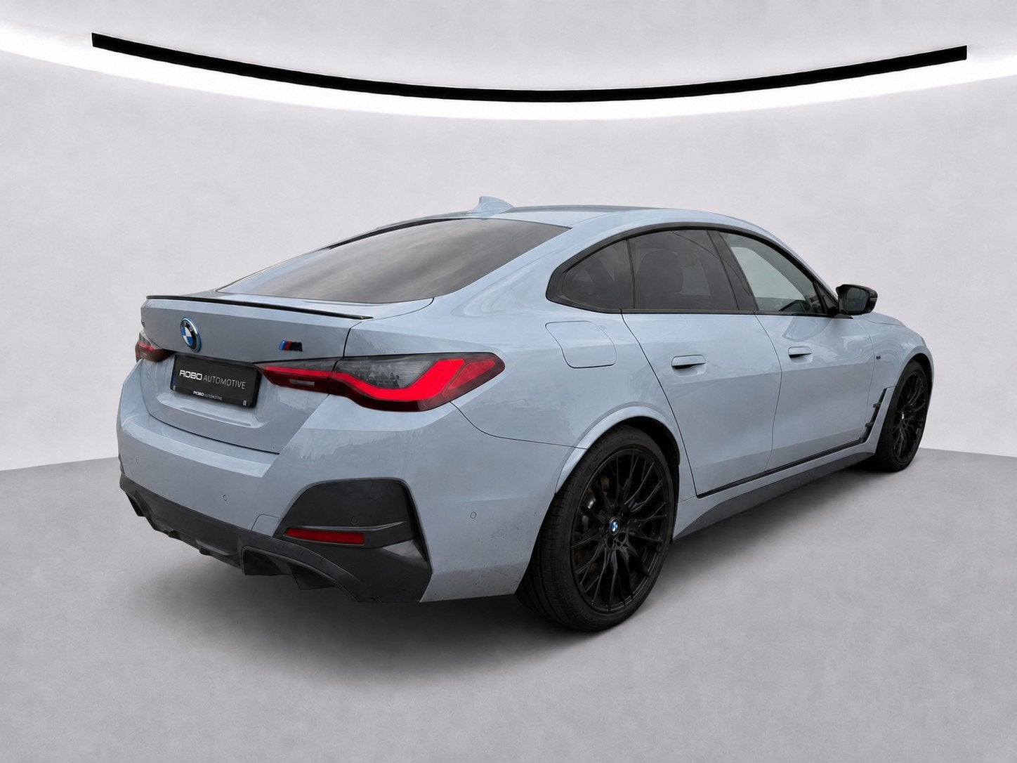 BMW i4 eDrive40 High Executive 84 kWh M Sport | Panoramadak, Auto's, Achterwielaandrijving, Gebruikt, 340 pk, 83 kWh