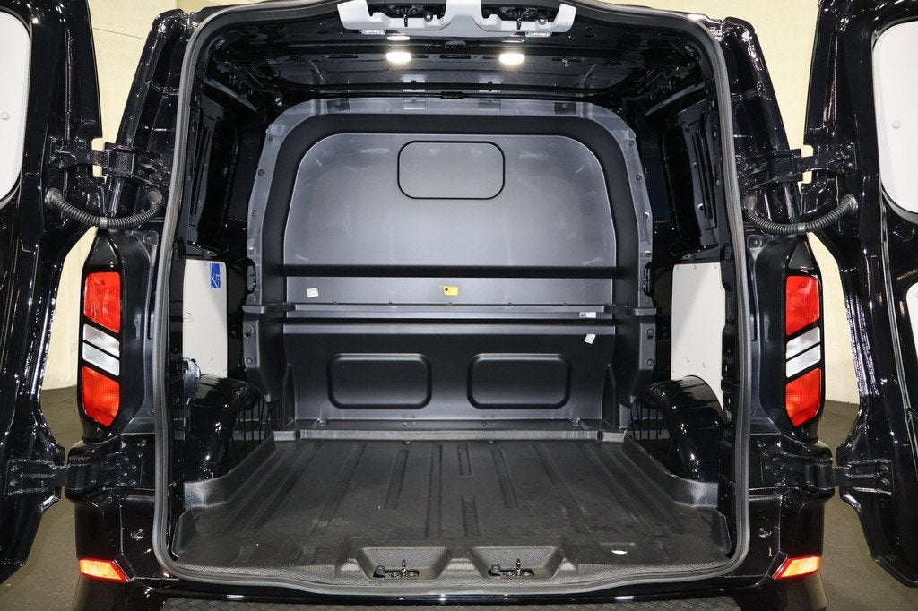 Ford Transit Custom 2.5 PHEV Hybride L1 H1 Limited DC Black, Auto's, Bestelauto's, LED verlichting, Stof, Gebruikt, 4 cilinders