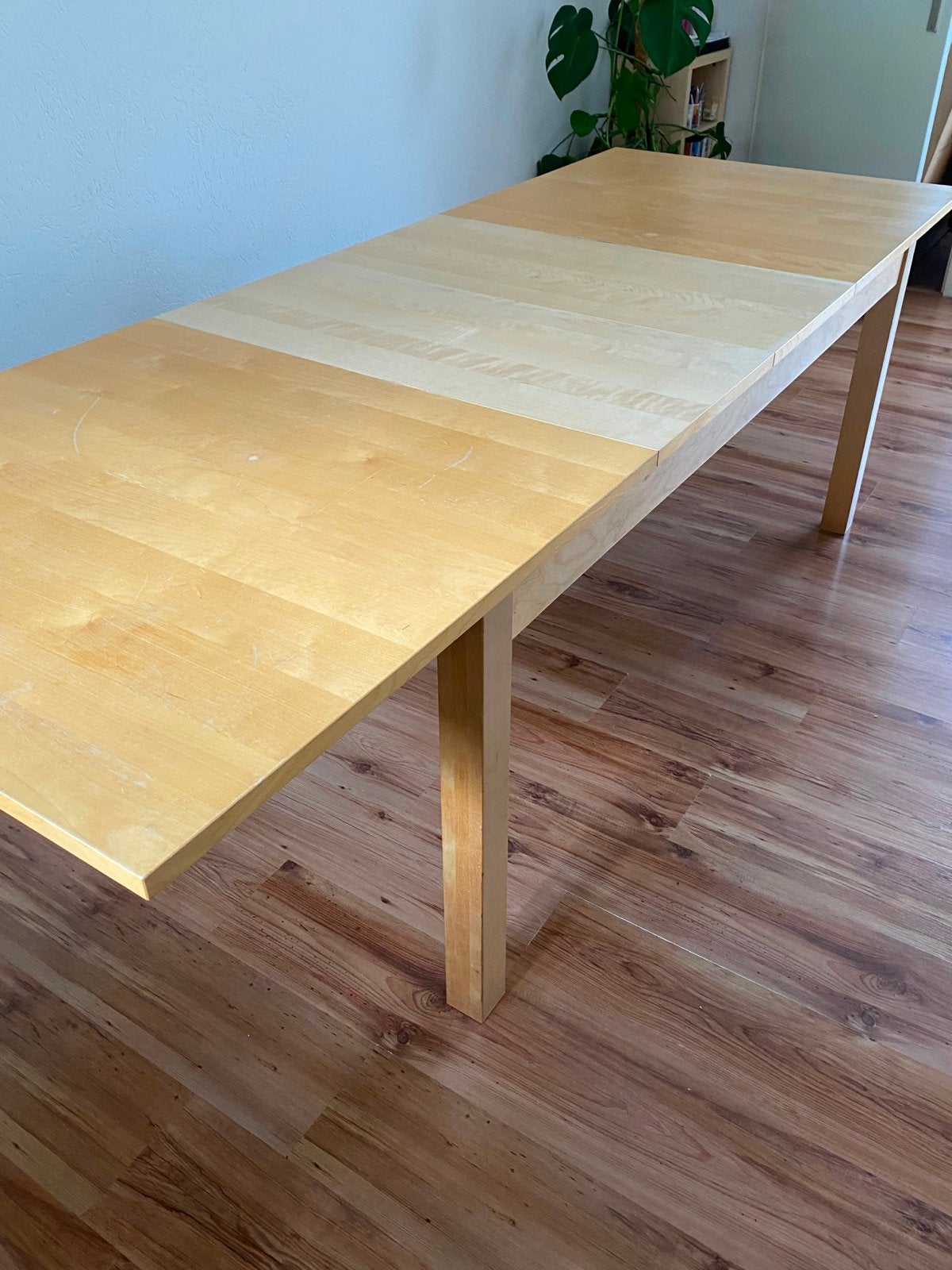 IKEA uitschuifbare houten eettafel, Huis en Inrichting, Gebruikt, 200 cm of meer, Vijf personen of meer, Rechthoekig