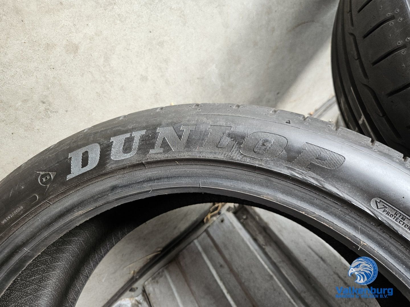 6-7mm! Zomerbanden 225/45R19 Dunlop Sport Maxx RT, 19 inch, Gebruikt, -, -