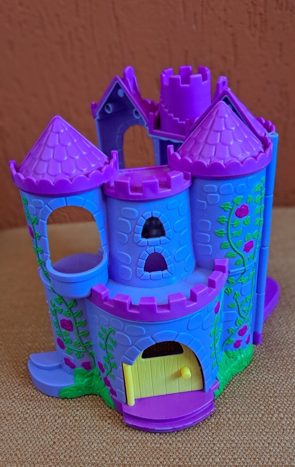 Mattel Kasteel / Speelgoed poppenhuis, Kinderen en Baby's, Speelgoed | Poppenhuizen, Ophalen of Verzenden, Zo goed als nieuw, Poppenhuis