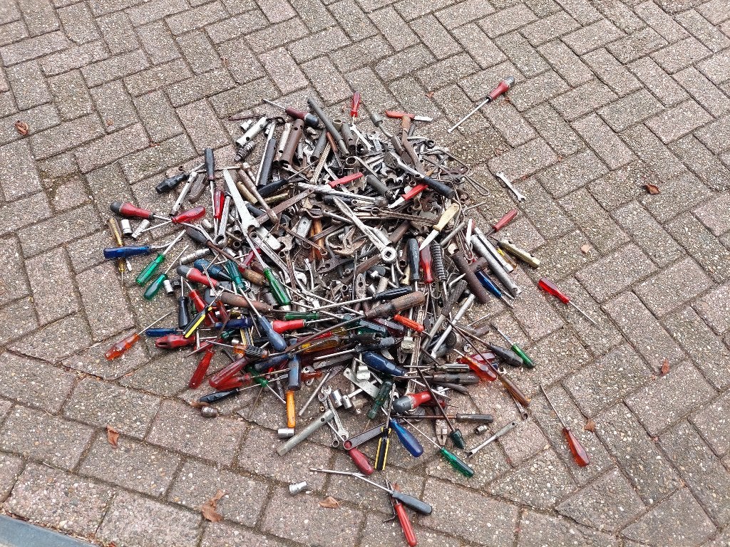 Partij oud gereedschap 450 stuks, Ophalen, Gebruikt