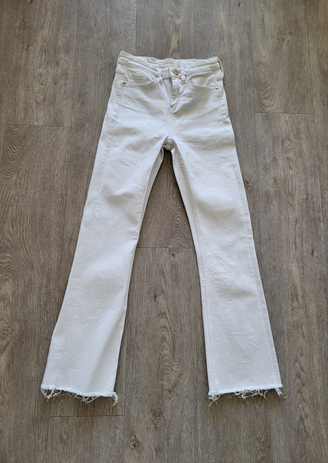 Revelation jeans maat W25, Wit, Ophalen of Verzenden, Zo goed als nieuw, W27 (confectie 34) of kleiner