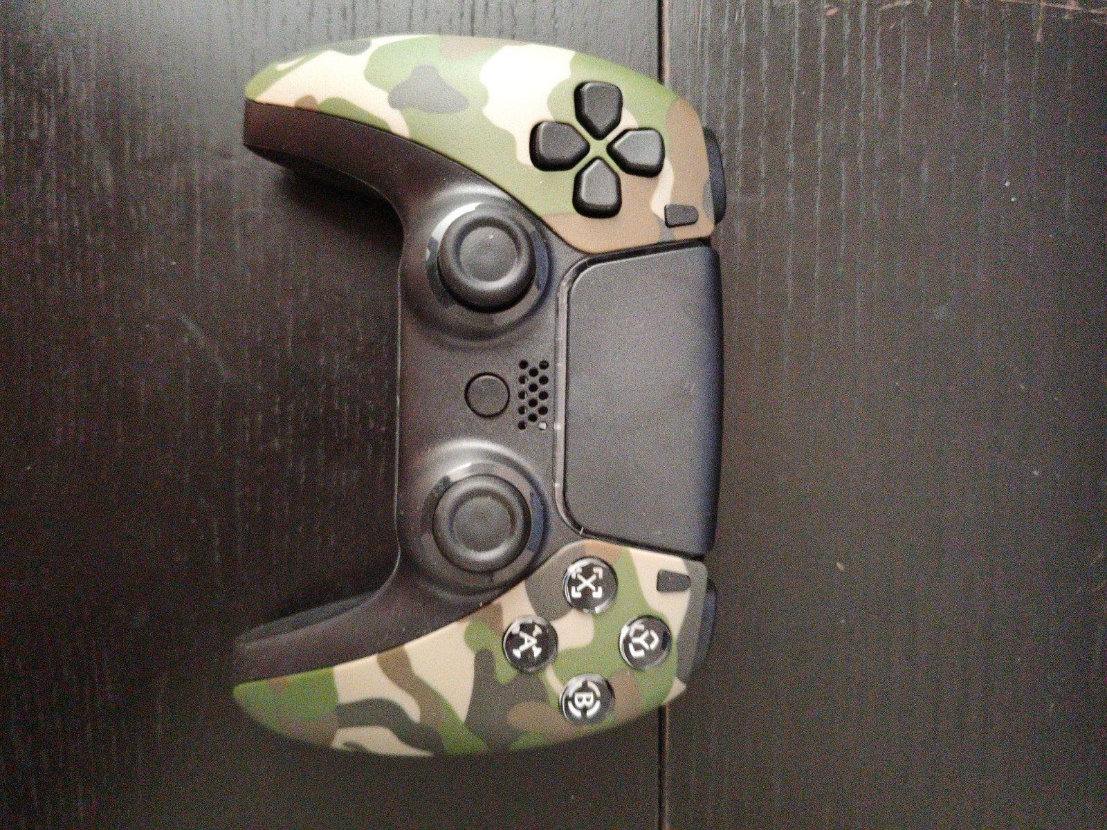 Draadloze Qware controller - PS4 & 5, Pc, Mobiel, Computers en Software, Joysticks, Zo goed als nieuw, Ophalen