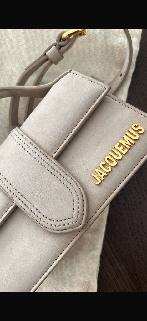 Jacquemus tas, Sieraden, Tassen en Uiterlijk, Tassen | Damestassen, Ophalen of Verzenden, Zo goed als nieuw, Zwart, Handtas