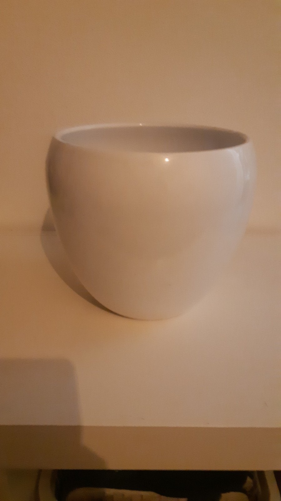 wiite bloempot, Gebruikt, Rond, Binnen, Ophalen of Verzenden