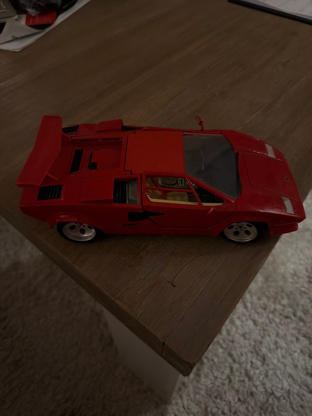 Burago Lamborghini Countach 1:18 Modelauto Rood, Ophalen, Zo goed als nieuw, Auto, Bburago