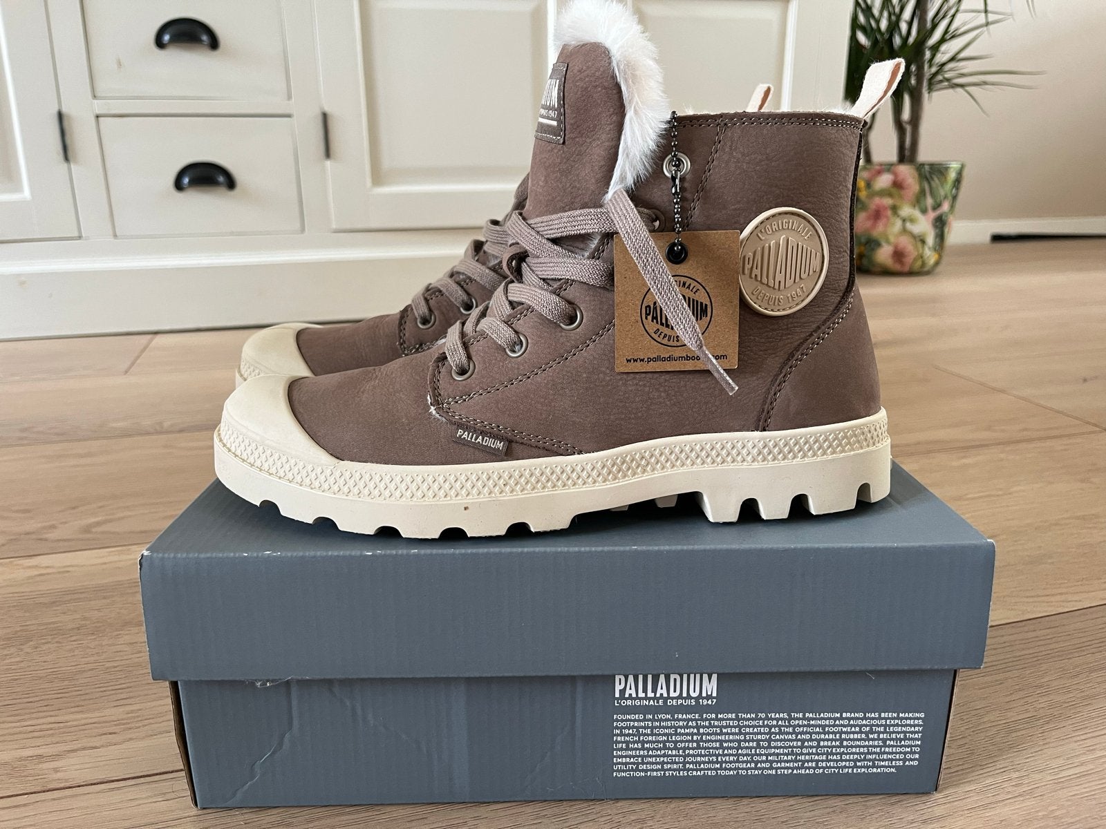Splinternieuwe Palladium Pampa Hi Zip WL dameslaarzen, Ophalen of Verzenden, Nieuw, Bruin, Lage of Enkellaarzen