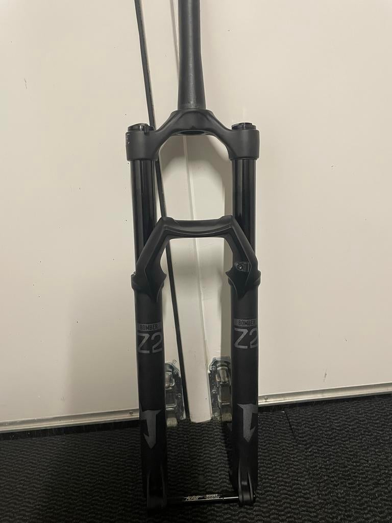 Marzocchi Bomber Z2 150mm Voorvork 29/27.5, Ophalen of Verzenden, Nieuw, Voorvork