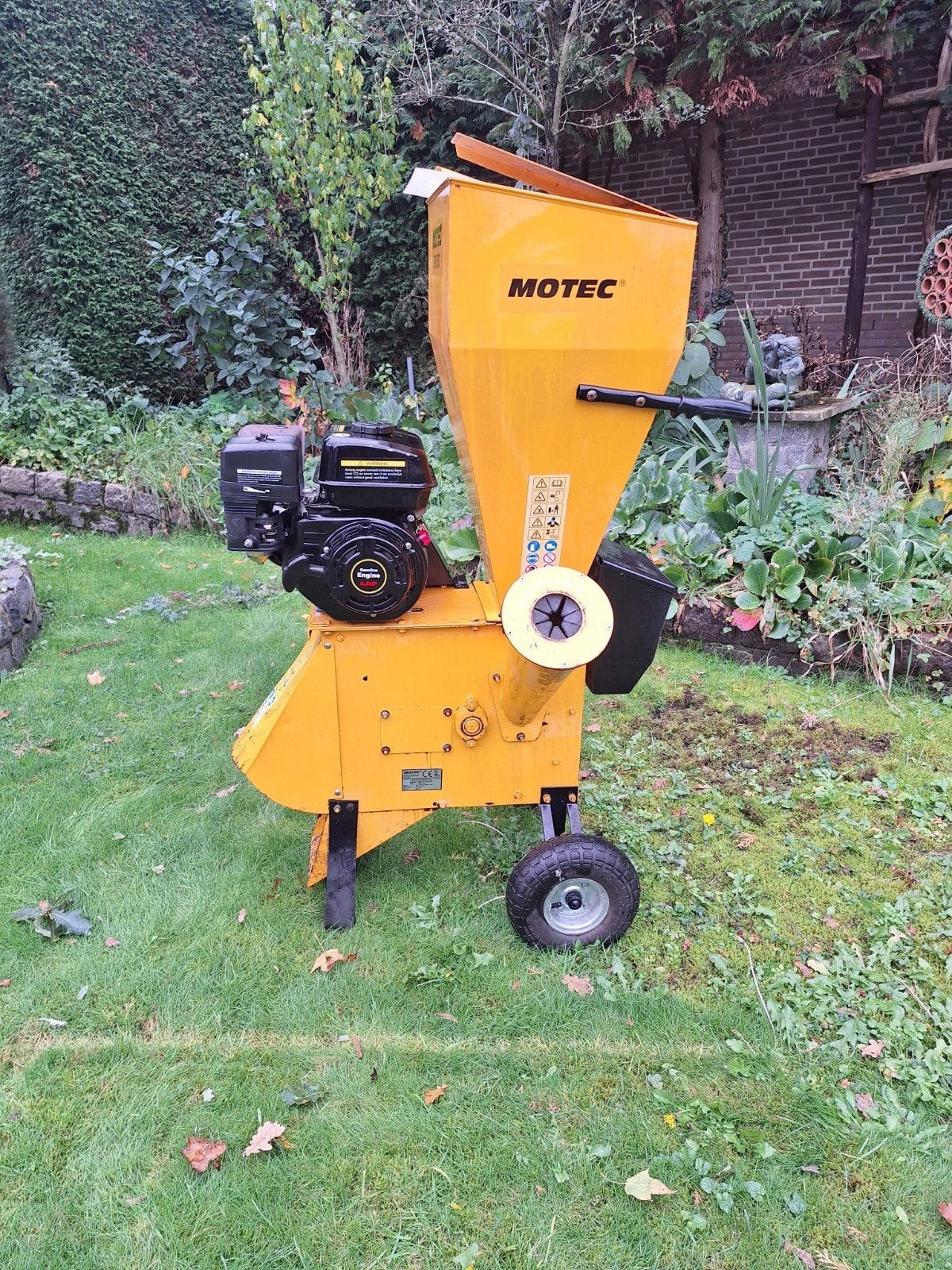 te koop motec hakselaar hout versnipperaar, Ophalen, Gebruikt