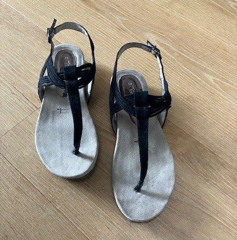 Mooie sandalen Tamaris maat 39, Tamaris, Zwart, Zo goed als nieuw, Sandalen of Muiltjes