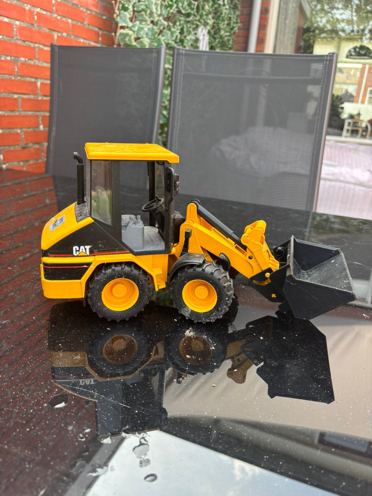 Bruder wiellader, Ophalen, Gebruikt