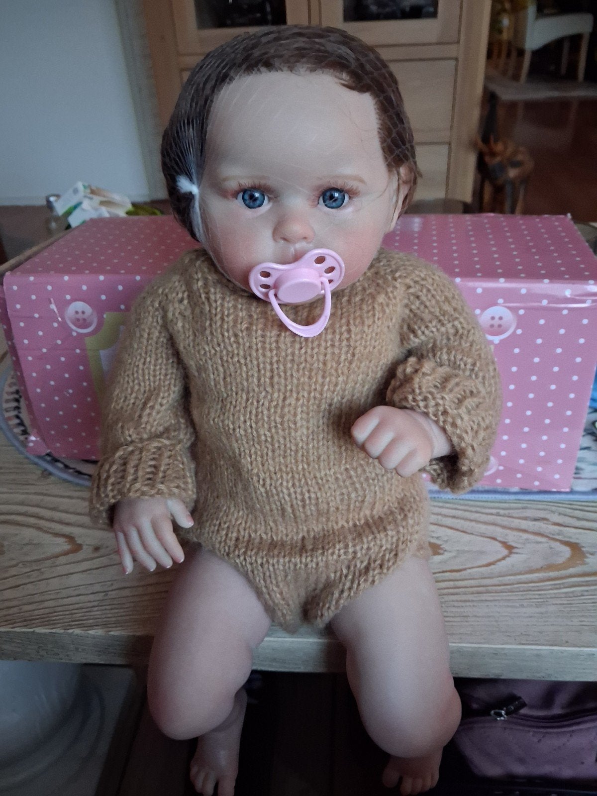 Realistische Reborn Babypop met Speen en Gebreid Pakje, Ophalen of Verzenden, Nieuw, Babypop