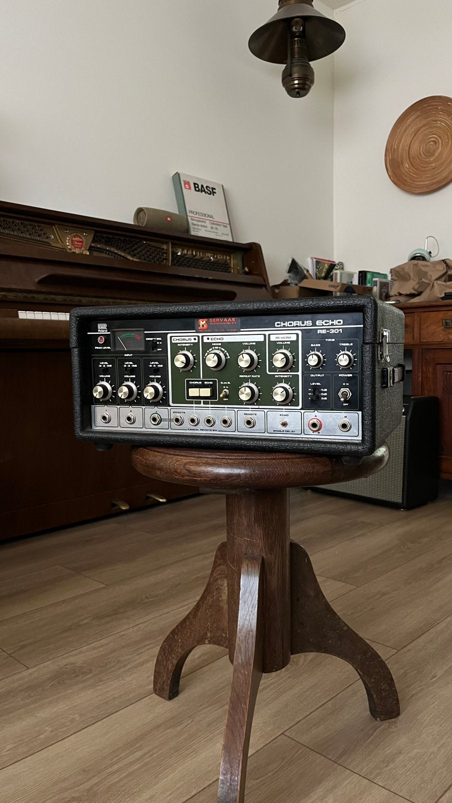 Roland Space Echo RE-301, Muziek en Instrumenten, Effecten, Ophalen of Verzenden, Zo goed als nieuw, Delay of Echo