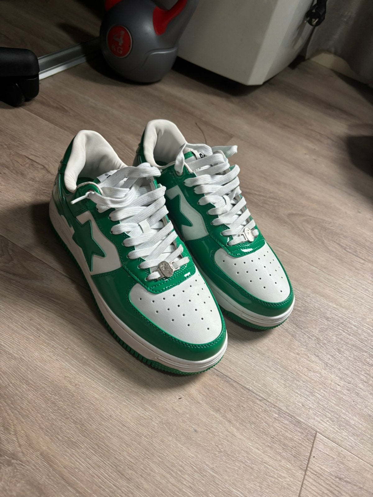 BAPE STA green white patent, Wit, Ophalen of Verzenden, Sneakers of Gympen, Zo goed als nieuw