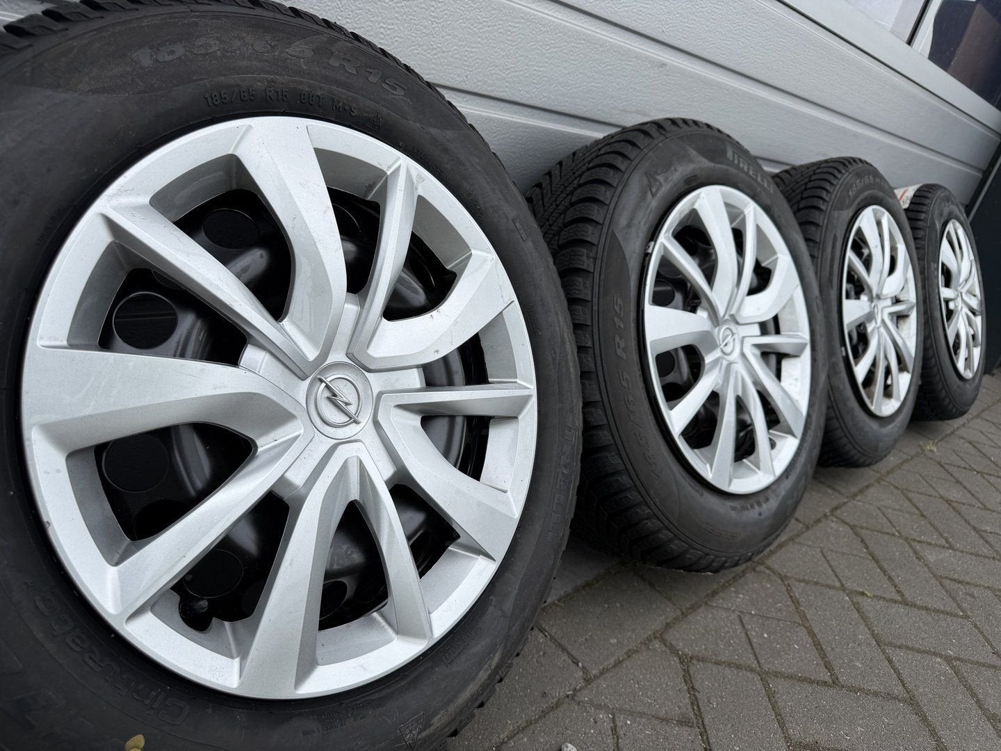 15 " Opel Adam Corsa Meriva Astra Combo velgen winterbanden, Auto-onderdelen, Banden en Velgen, 15 inch, -, -, Banden en Velgen