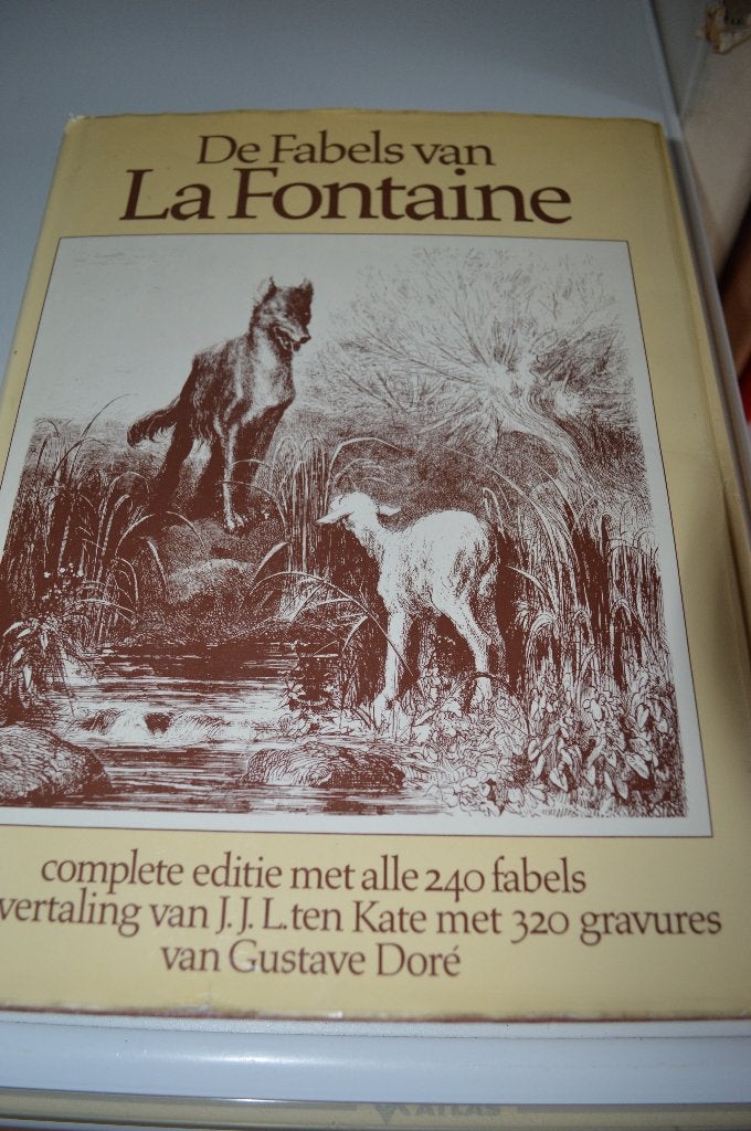 PRACHTIG BOEK :''De Fabels van La Fontaine'' Complete Editie, Boeken, Ophalen of Verzenden, Zo goed als nieuw, Jean de La Fontaine