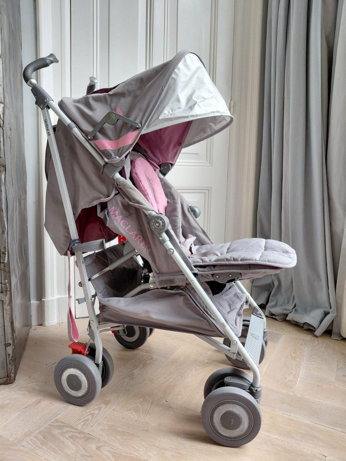 Maclaren buggy zo goed als nieuw met accessoires, Ophalen, Zo goed als nieuw, Maclaren, Verstelbare rugleuning