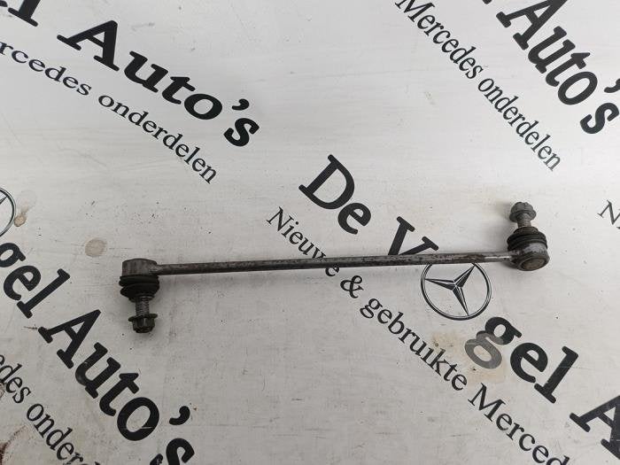 Stabilisatorstang voor van een Mercedes Vito, Auto-onderdelen, Ophanging en Onderstel, Gebruikt, -, Ophalen of Verzenden, -