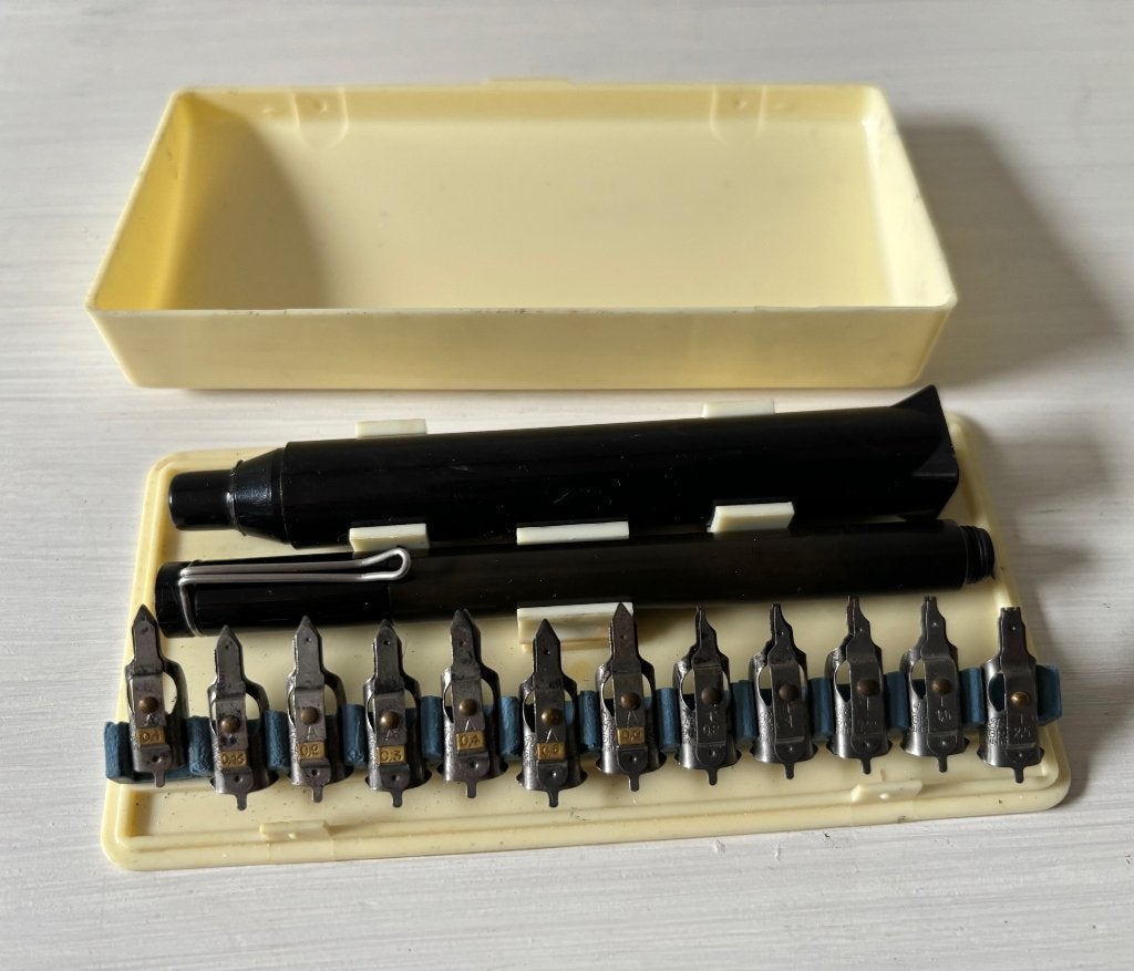 Pelikan Graphos Kalligrafie doosje 1960, Antiek en Kunst, Ophalen of Verzenden