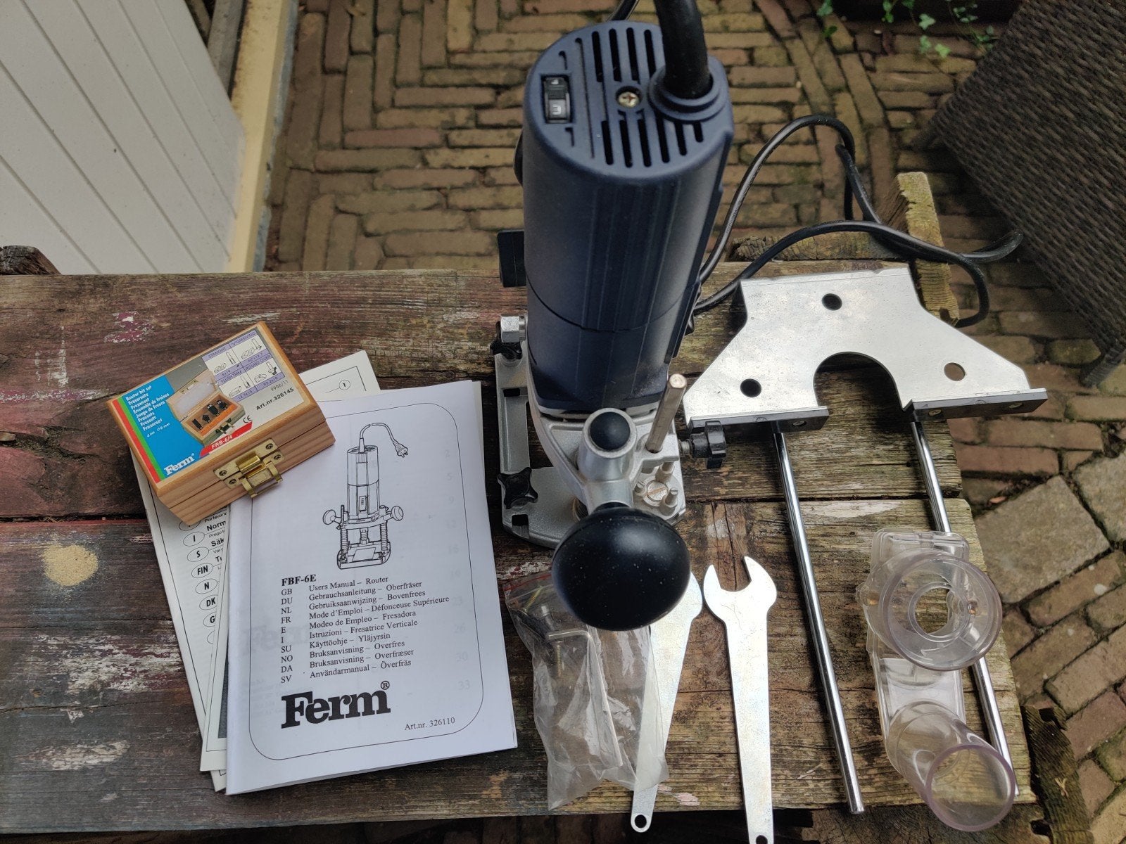 Ferm Bovenfrees FBF-6E met accessoires, Ophalen, Gebruikt, Ferm, Bovenfrees