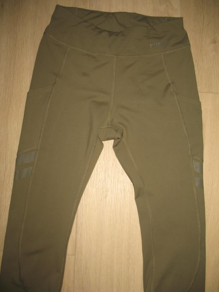 Stronger Sport Legging met Zakjes Camo Groen Maat S, Maat 38/40 (M), Ophalen of Verzenden, Stronger, Groen