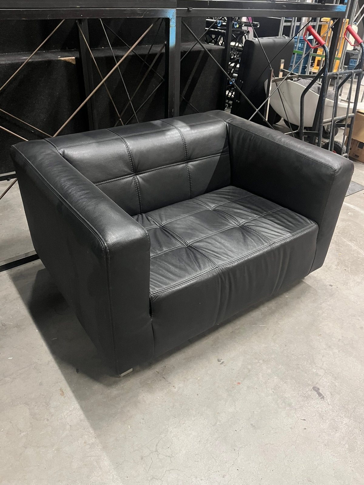 Loveseat fauteuil  stoel bank echt leer design, Ophalen, Zo goed als nieuw, 75 tot 100 cm, Leer