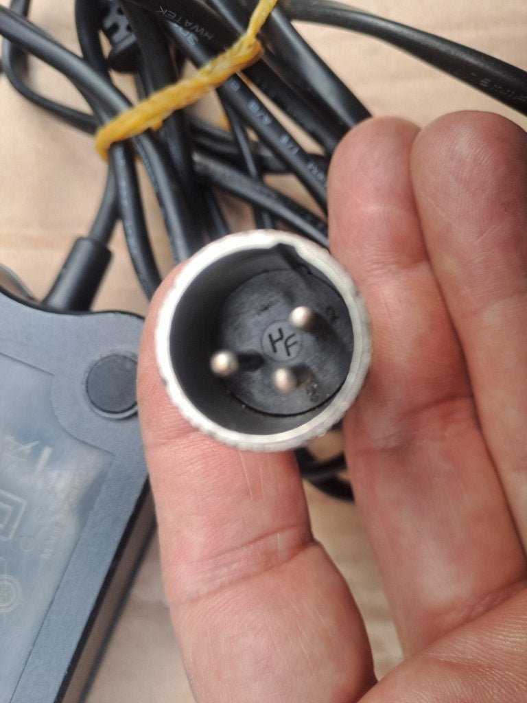 Oplader E-bike, Ophalen, Gebruikt