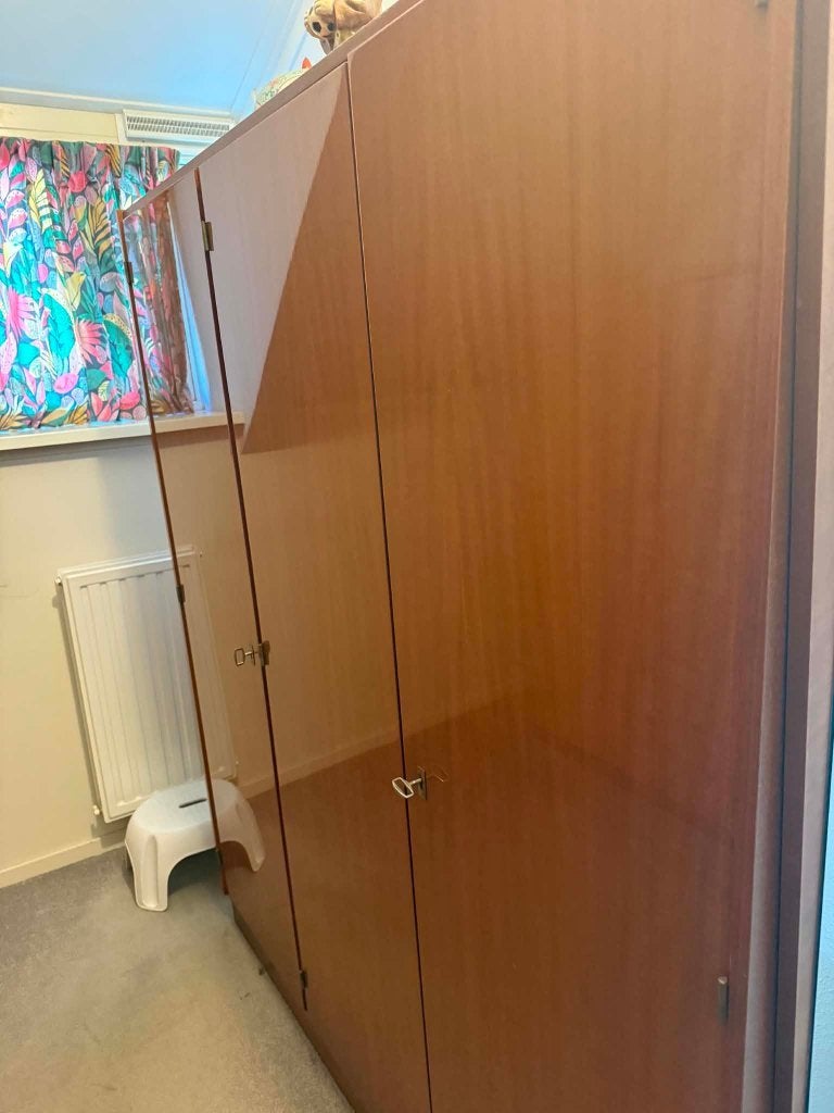 kledingkasten, Ophalen, Met deur(en), Gebruikt, 100 tot 150 cm