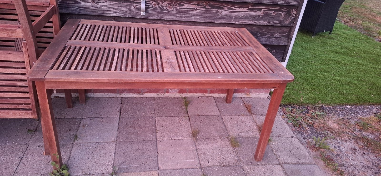 Hardhouten tuintafel en 4 stoelen, Ophalen, 4 zitplaatsen, Gebruikt, Hardhout