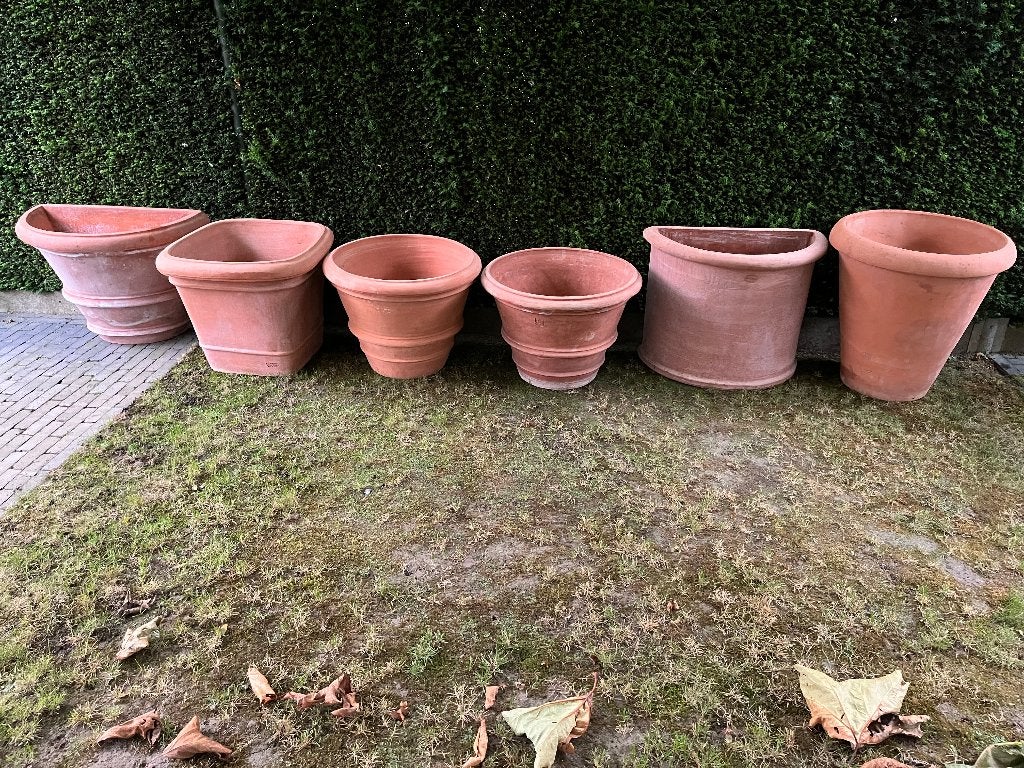 Nog Enkele Zeer Exclusieve Italiaanse Impruneta Bloempotten, Ophalen, 40 cm of meer, Rond, Zo goed als nieuw