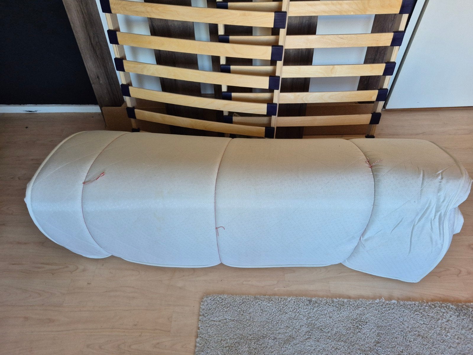 Tweepersoonsbed 140x200 cm met matras, Huis en Inrichting, Ophalen, Gebruikt, Tweepersoons, 140 cm