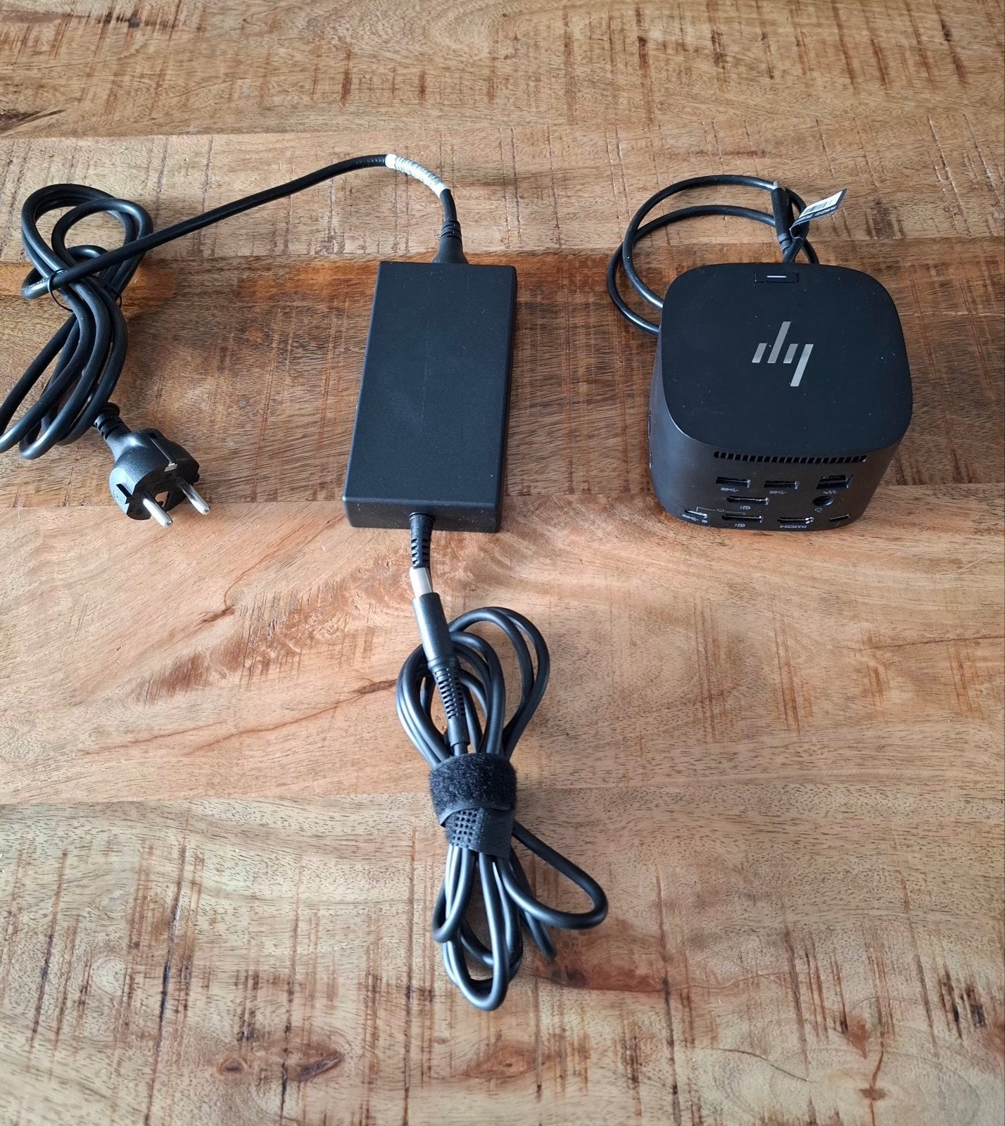 HP Thunderbolt Dock 120W G4 met adapter, Computers en Software, Dockingstations, Ophalen of Verzenden, Zo goed als nieuw, HP, Docking station