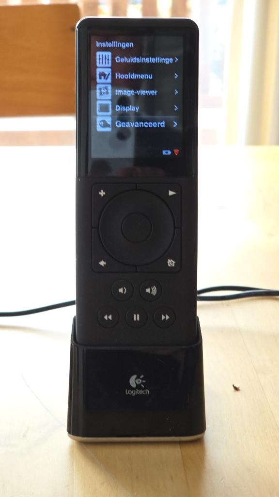 Logitech Squeezebox Touch & Duet streamers, Ophalen of Verzenden, Gebruikt, Minder dan 60 watt, Overige merken