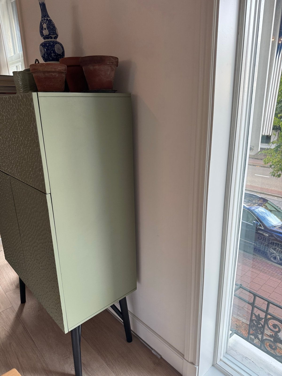 Kastje in Sage Green (Little Greene) met grijze binnenkant, Huis en Inrichting, Kasten | Overige, Ophalen, Gebruikt