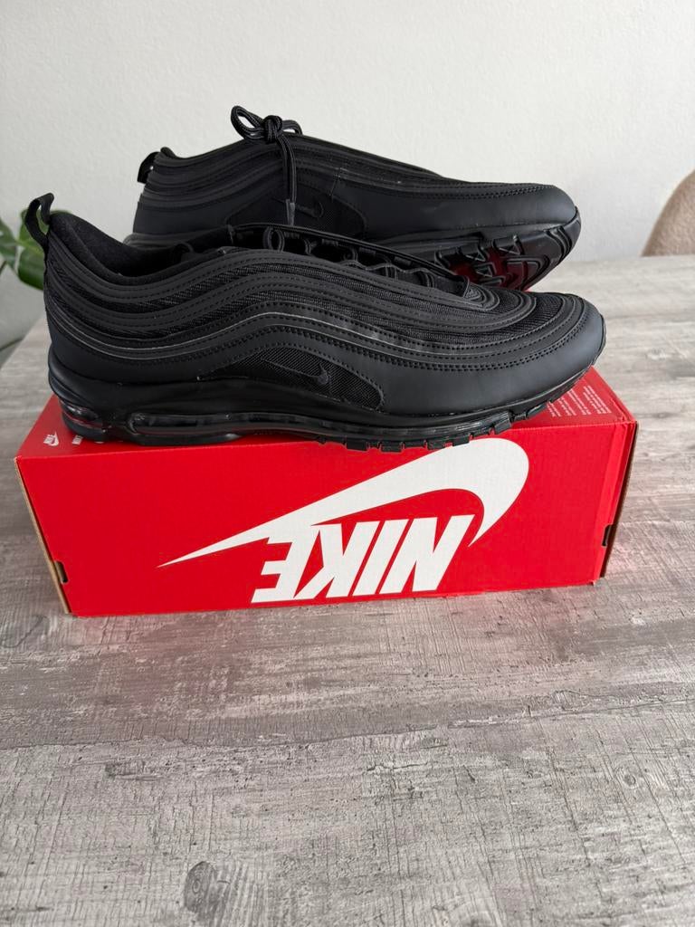 Te koop nieuw paar nike air max 97 in maat 49,5 (49.5), Zwart, Nieuw, Ophalen of Verzenden, Sneakers of Gympen