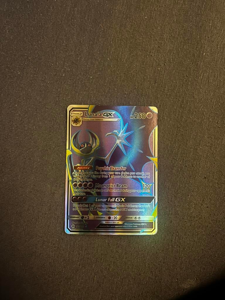 Lunala pokemon kaart waarde €6,00, Ophalen, Zo goed als nieuw, Losse kaart